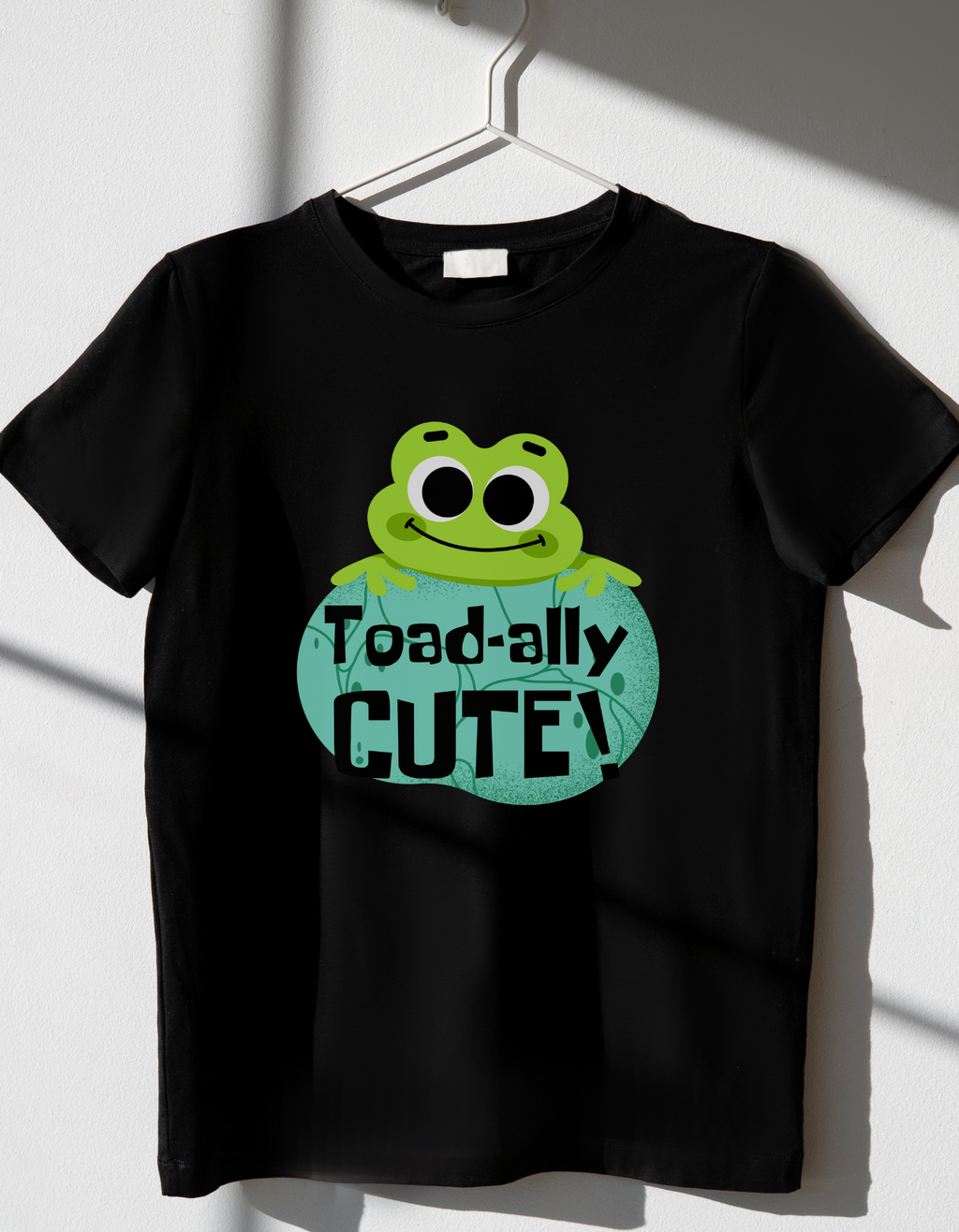 Toad-ally Cute cotton T-shirt – flat lay kids nature tee