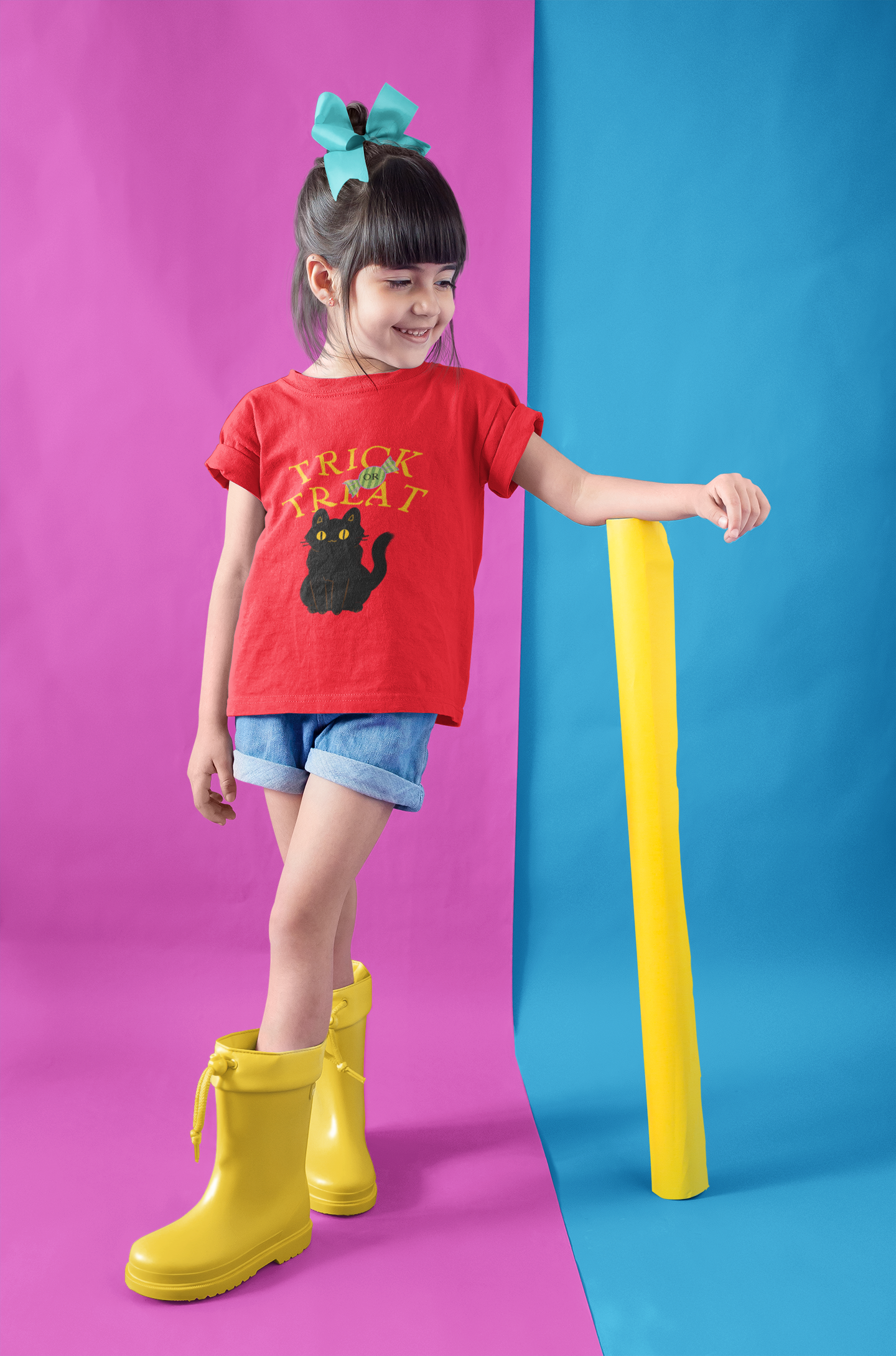 Kids Halloween T-Shirt – Black Cat Print “Trick or Treat”