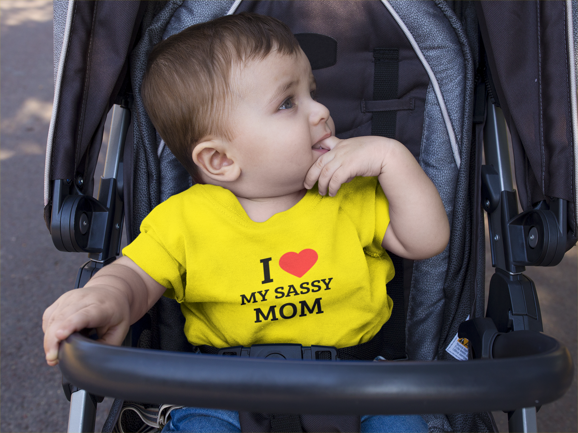 Kids cotton T-shirt with “I Love My Sassy Mom” print by Mumma’s Cub