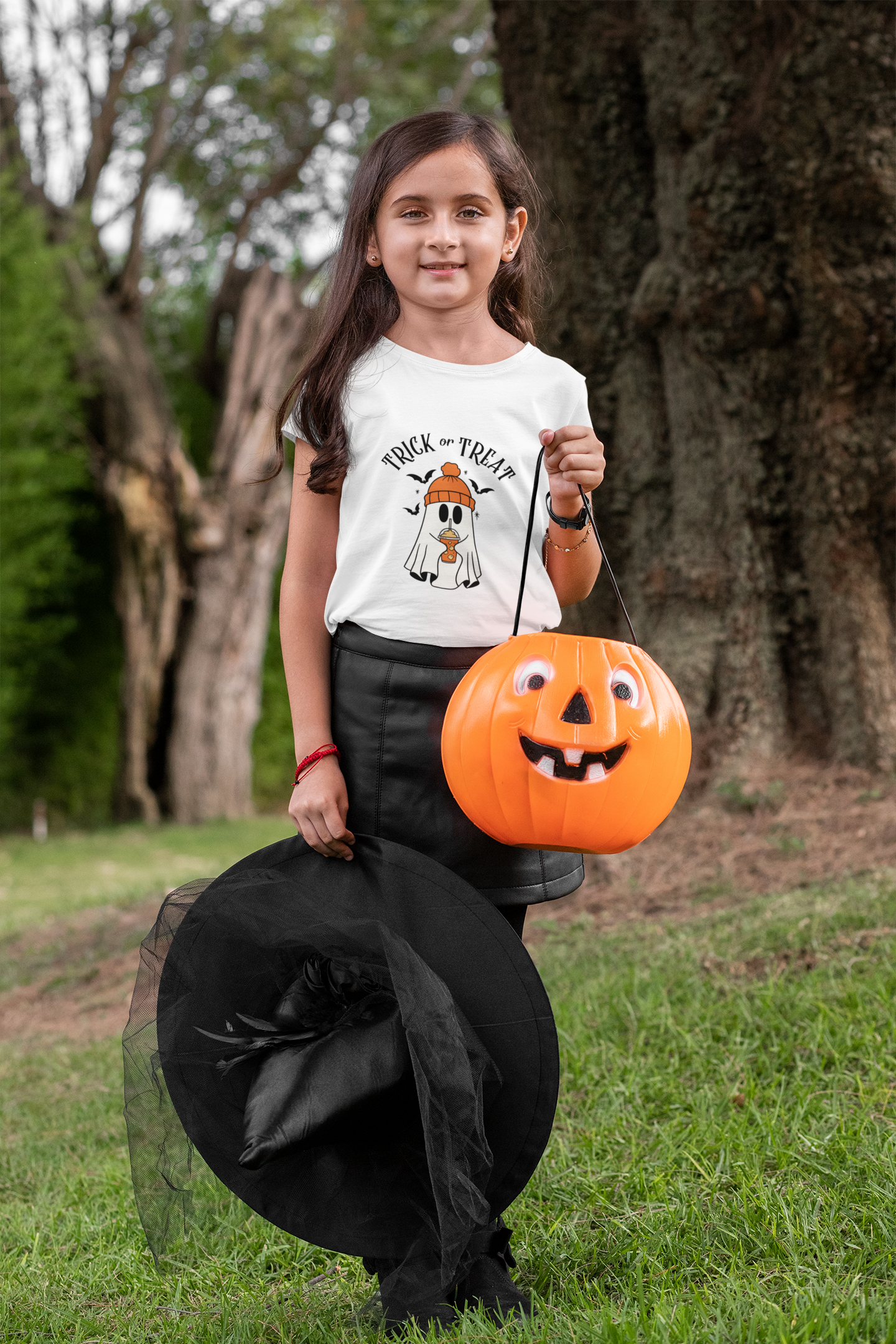 Kids Halloween T-Shirt – Cute Ghost with Winter Cap Print “Trick or Treat”